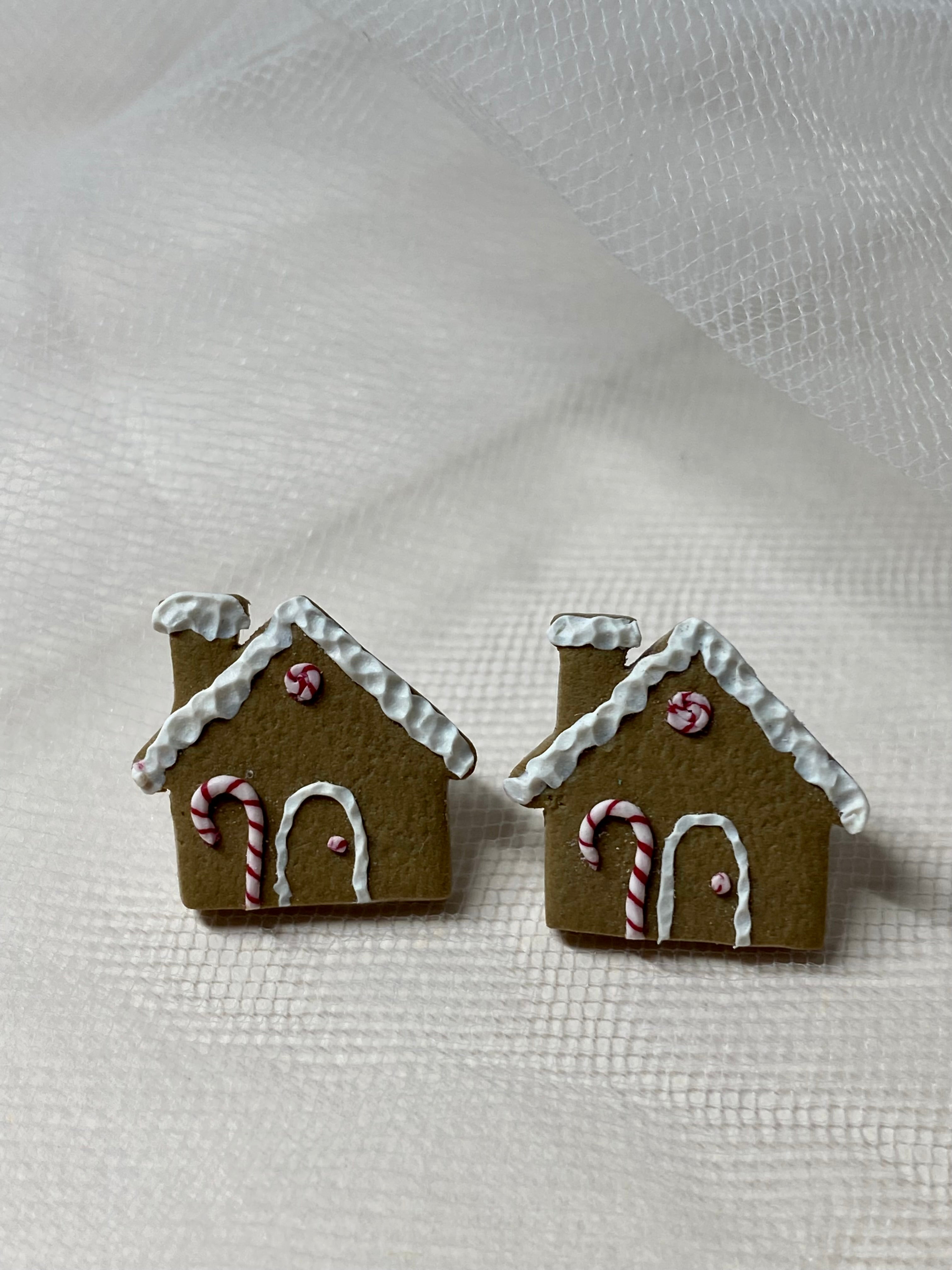 Gingerbread House Studs